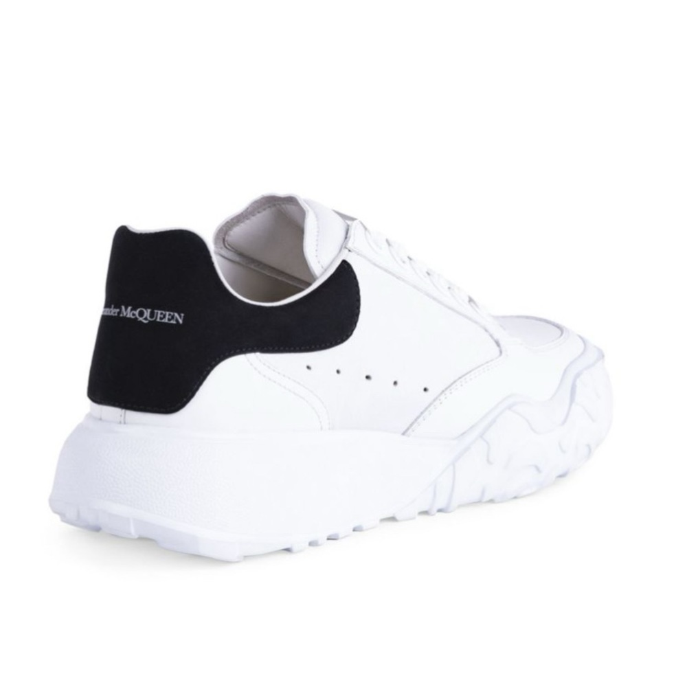 NEW ALEXANDER MCQUEEN Women Court Sneakers Luxury Leather Black White size EU 39 - Picture 3 of 6